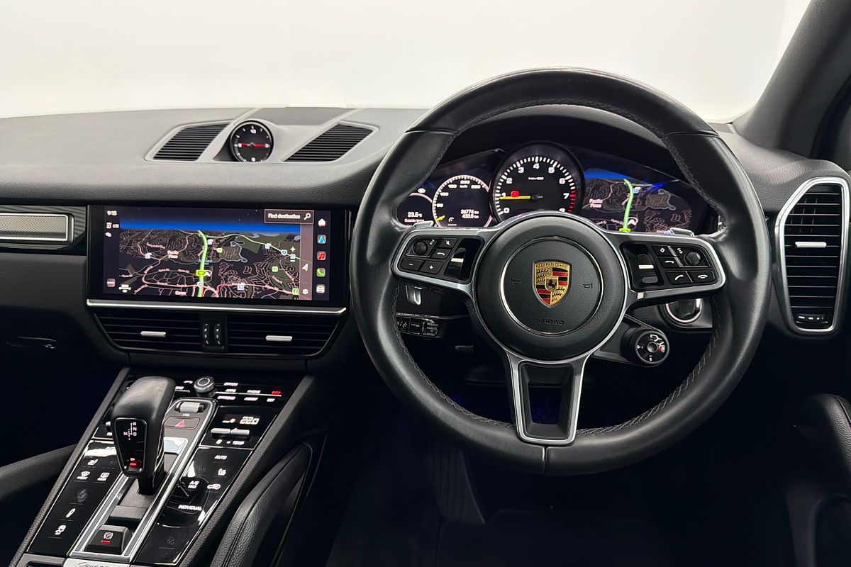 2022 Porsche Cayenne E-Hybrid Platinum Edition 9YA