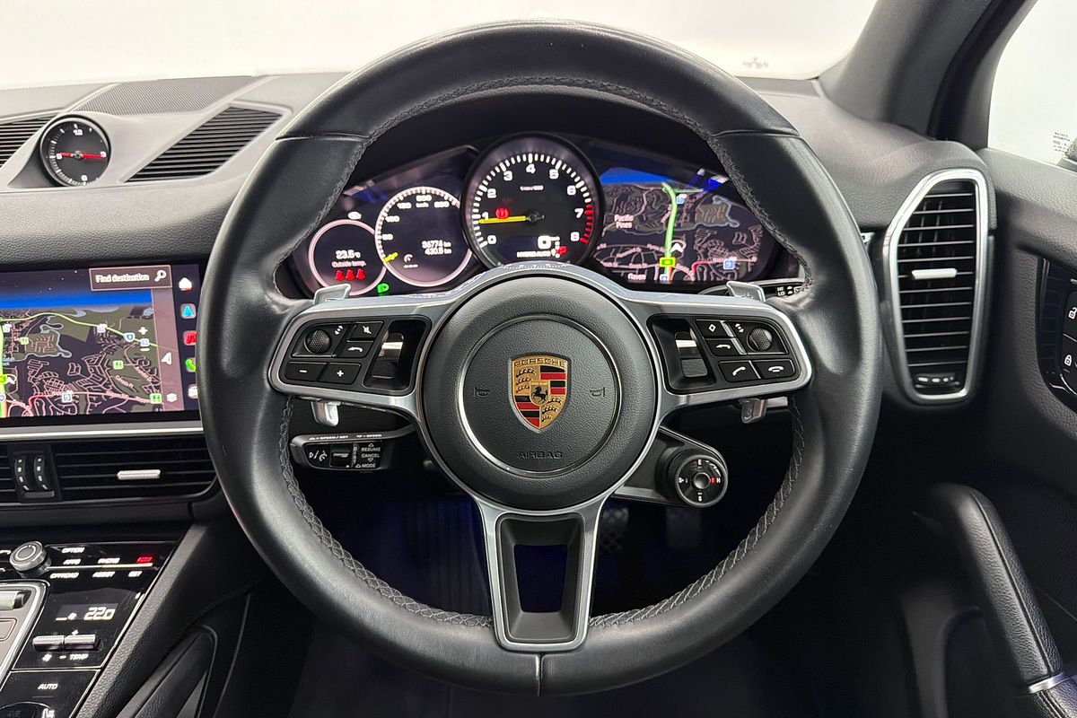 2022 Porsche Cayenne E-Hybrid Platinum Edition 9YA