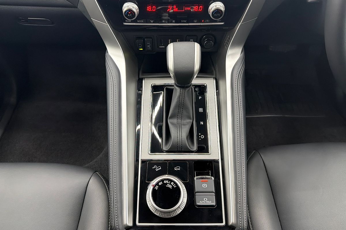 2023 Mitsubishi Pajero Sport GSR QF