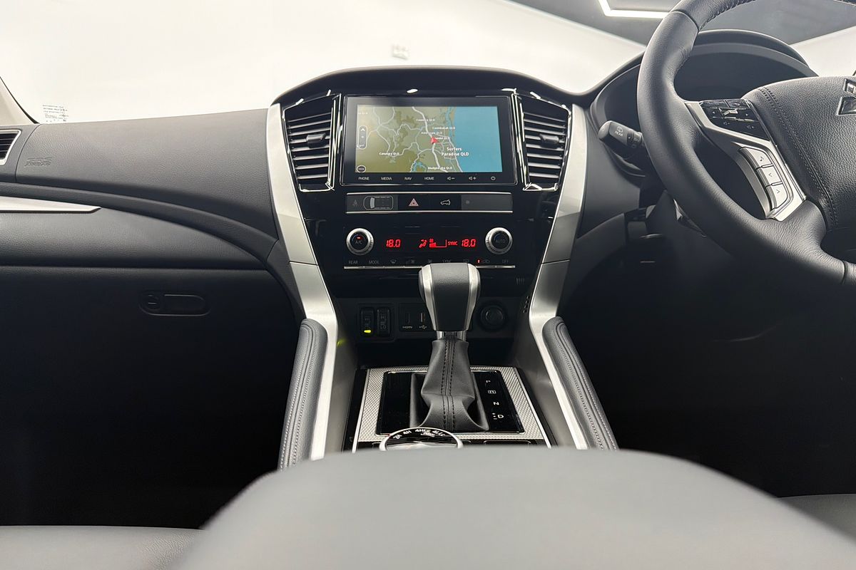 2023 Mitsubishi Pajero Sport GSR QF