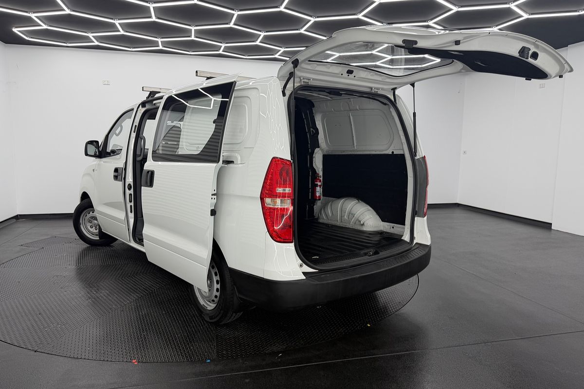 2010 Hyundai iLoad TQ-V