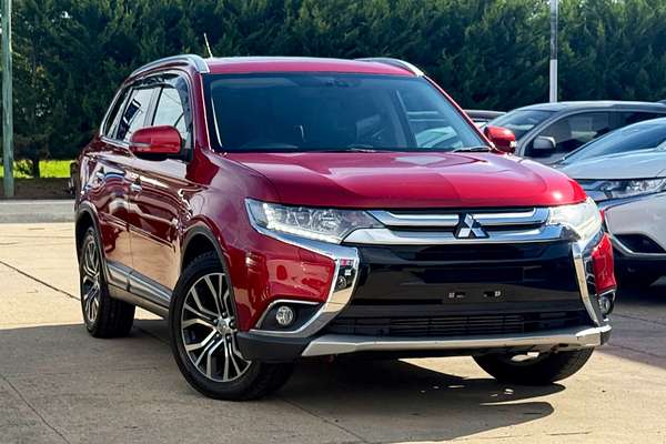2015 Mitsubishi Outlander Exceed ZK