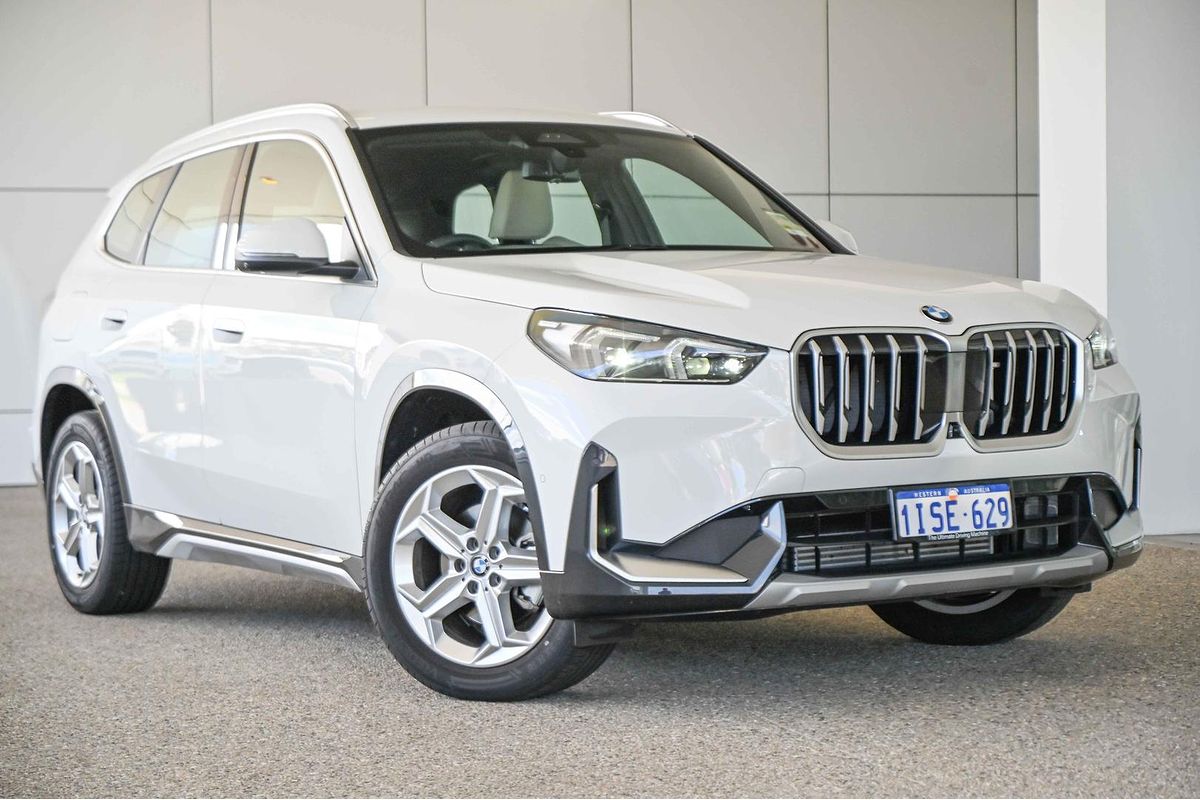 2025 BMW X1 sDrive18i U11