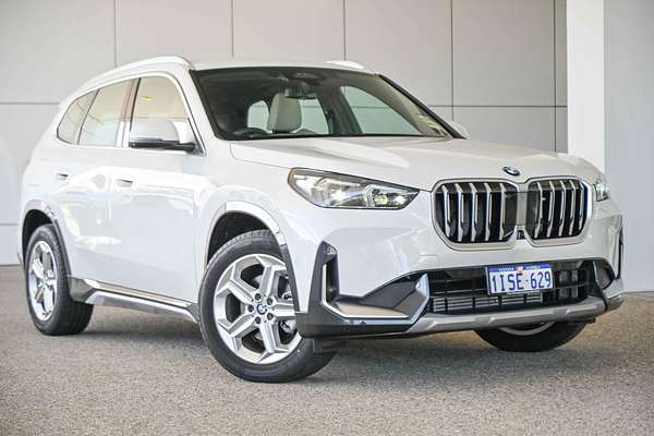 2025 BMW X1 sDrive18i U11