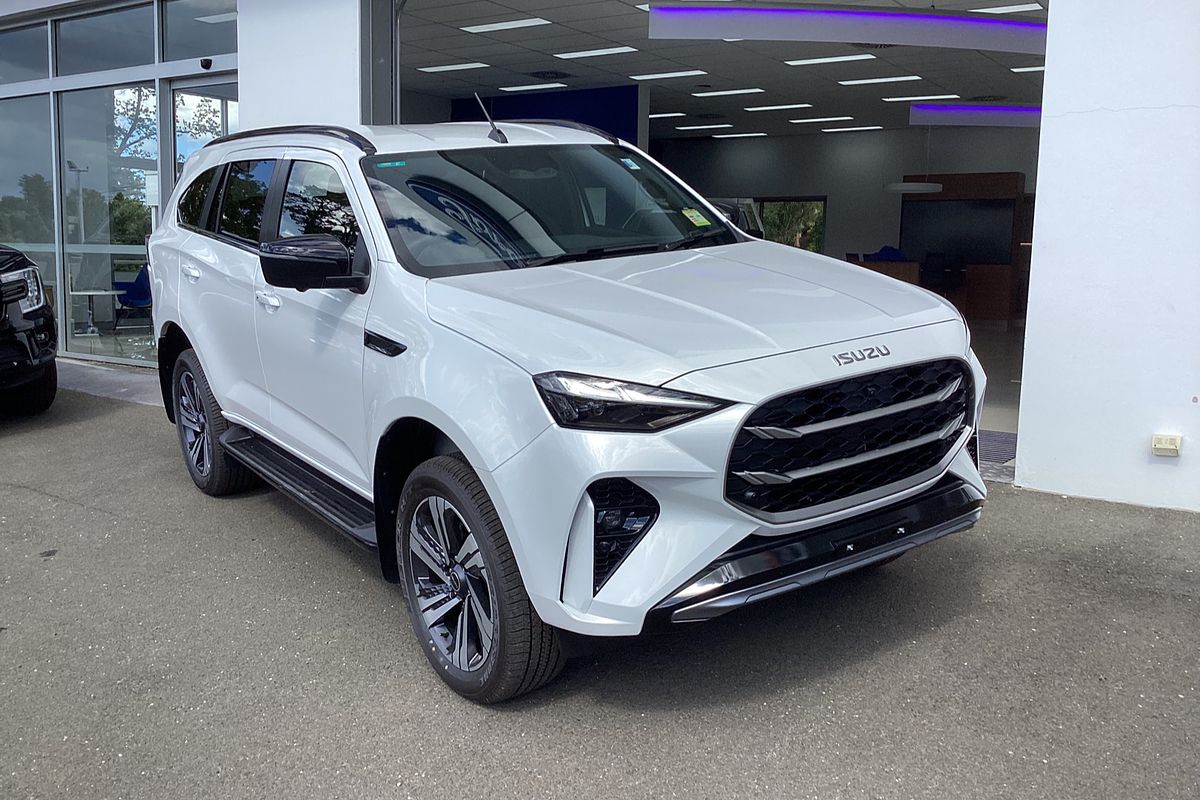2025 Isuzu MU-X LS-T