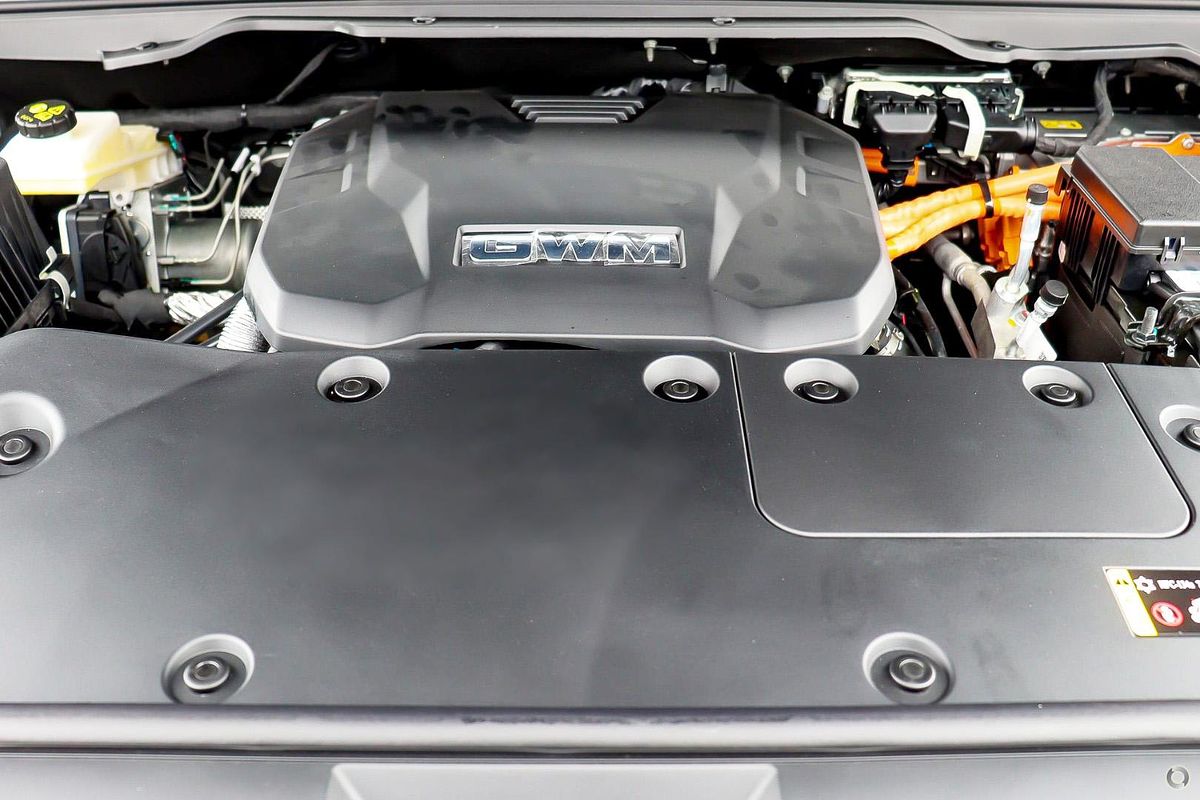 2026 GWM Tank 500 Ultra Hi4-T PHEV P03