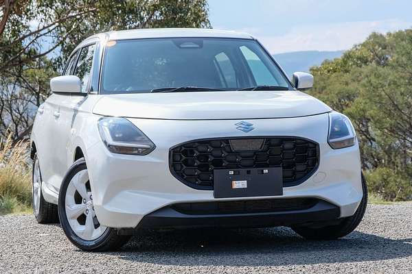 2025 Suzuki Swift Hybrid Plus UZ