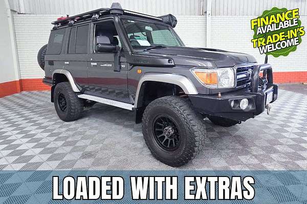 2017 Toyota Landcruiser GXL VDJ76R