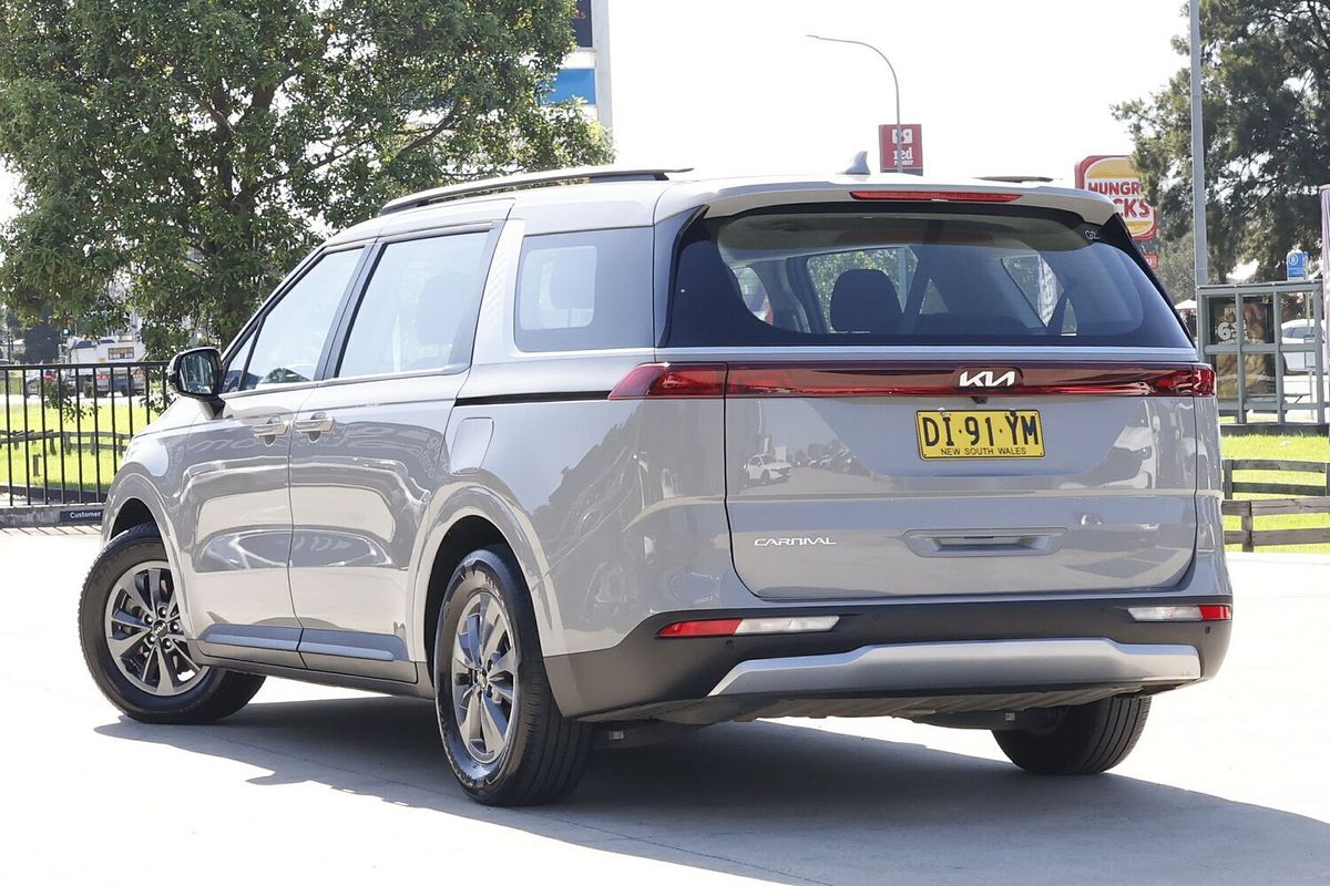2024 Kia Carnival S KA4