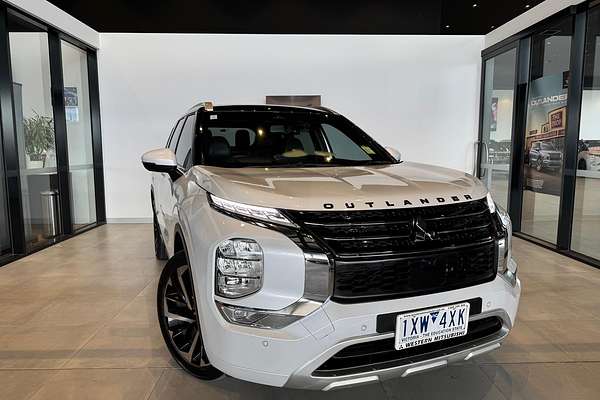 2023 Mitsubishi Outlander Exceed Tourer ZM