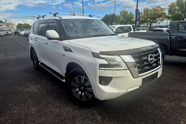 2023 Nissan Patrol Ti Y62