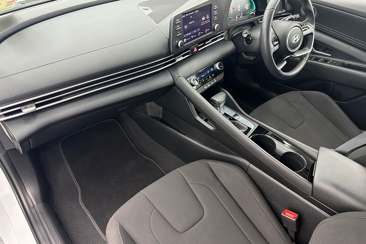 2024 Hyundai i30 Hybrid CN7.V2