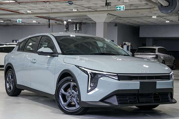 2025 Kia K4 S CL4m