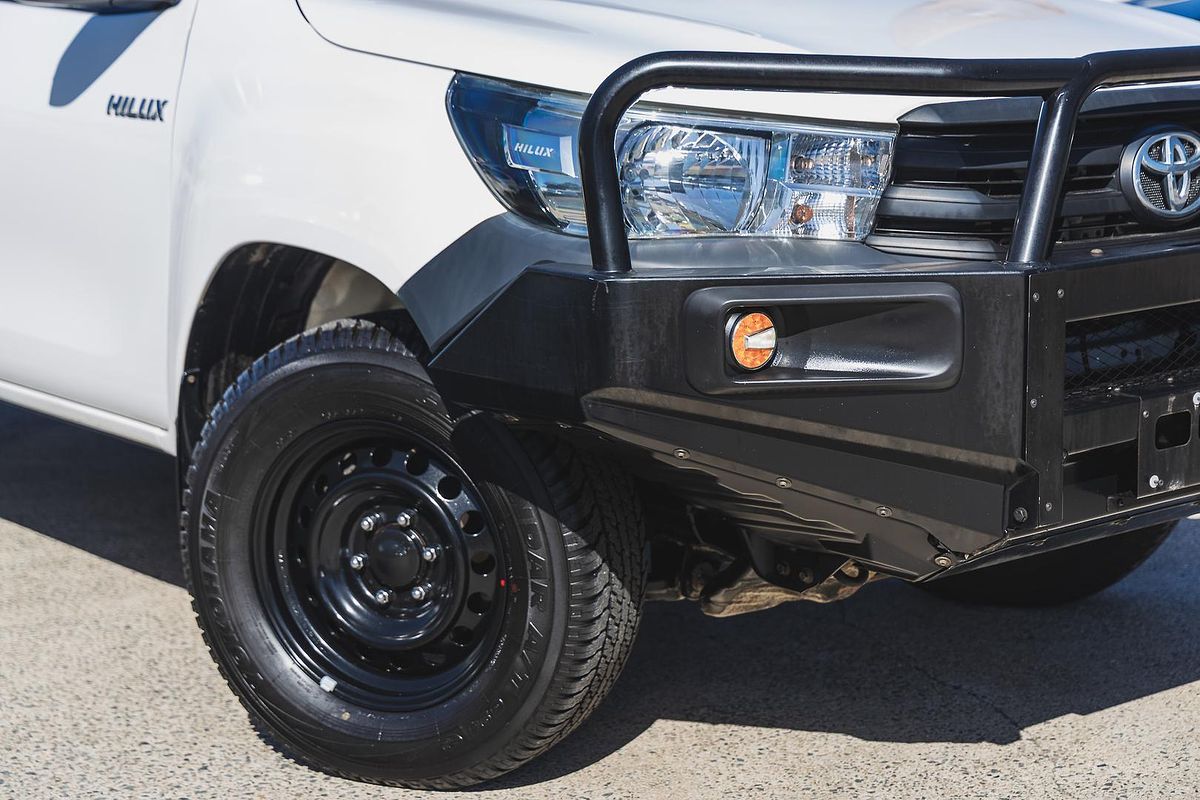 2017 Toyota Hilux Workmate GUN122R Rear Wheel Drive