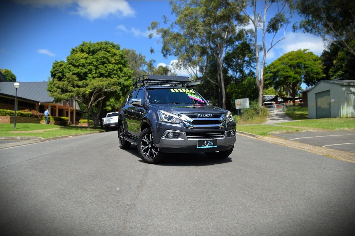 2020 Isuzu MU-X LS-M