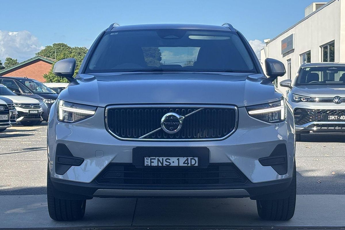 2024 Volvo XC40 ULTIMATE B4 BRIGHT MHEV 536 MY24A