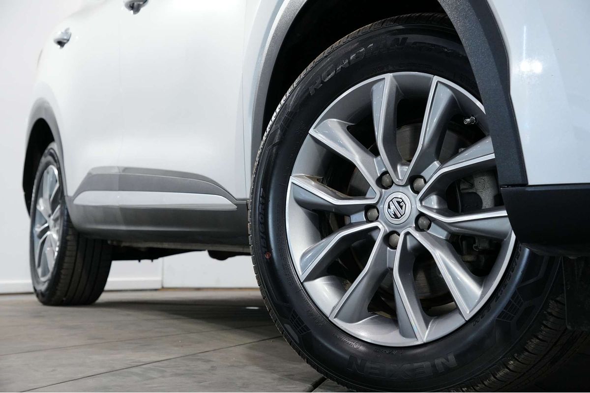 2022 MG HS Vibe SAS23