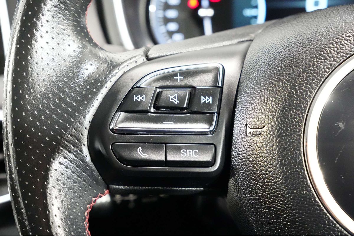 2022 MG HS Vibe SAS23