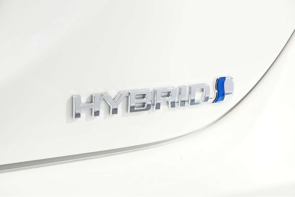 2020 Toyota Camry Ascent AXVH71R