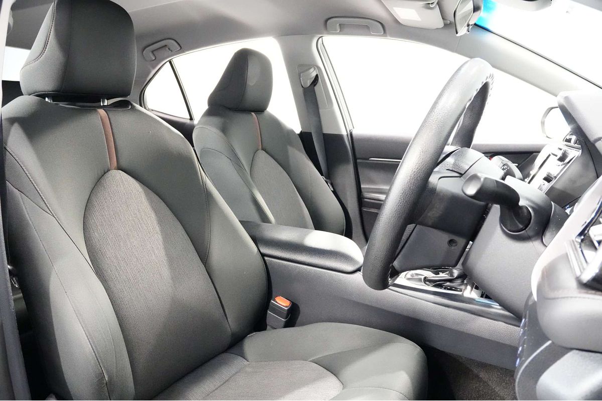 2020 Toyota Camry Ascent AXVH71R