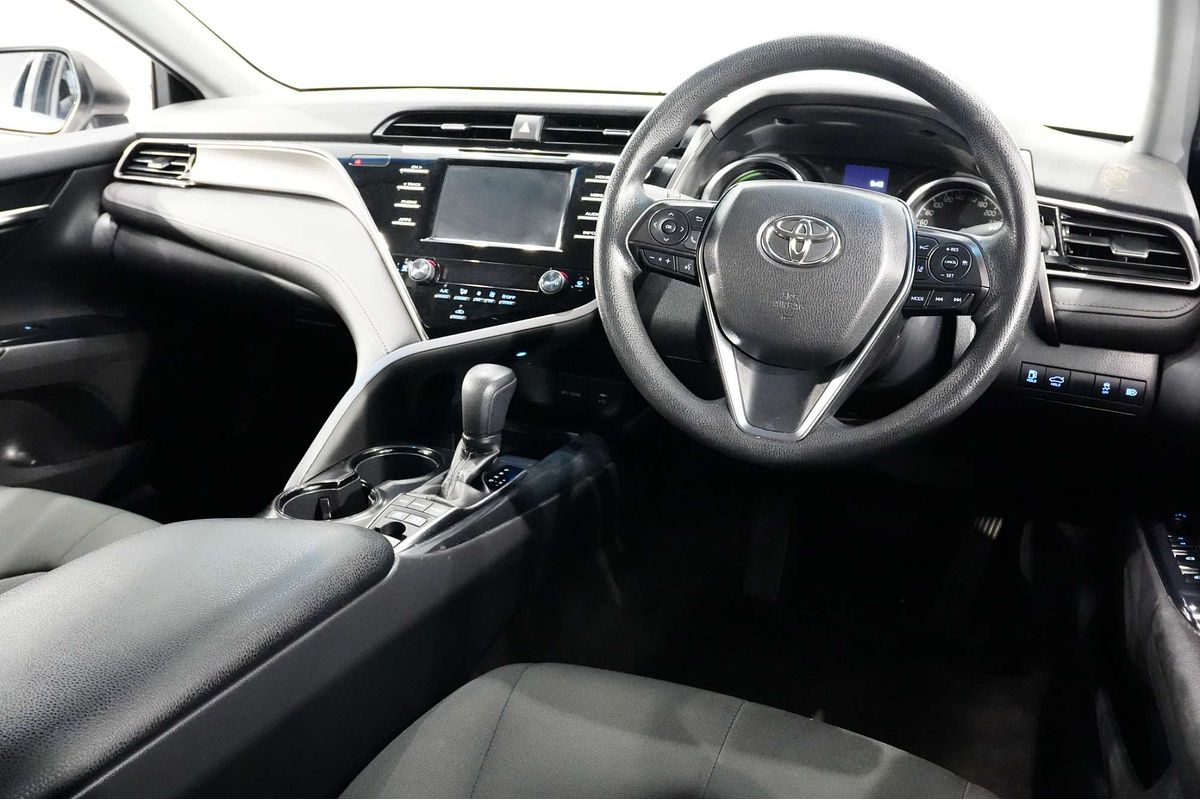 2020 Toyota Camry Ascent AXVH71R