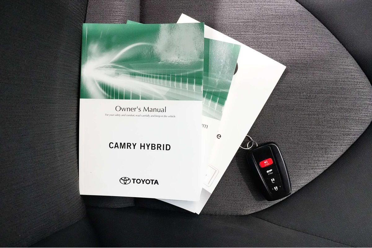 2020 Toyota Camry Ascent AXVH71R