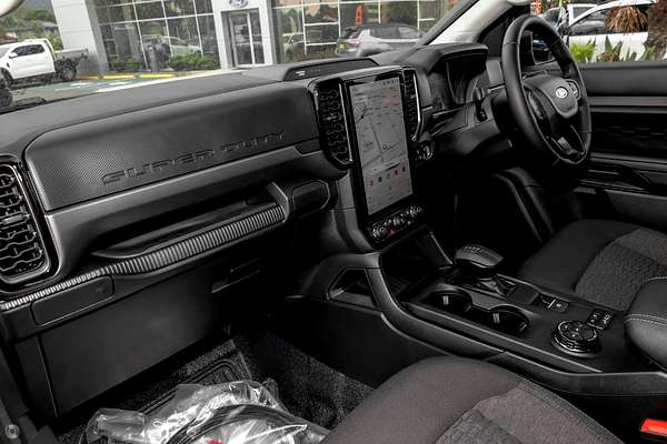 2025 Ford Ranger Super Duty 4X4 thumb-4