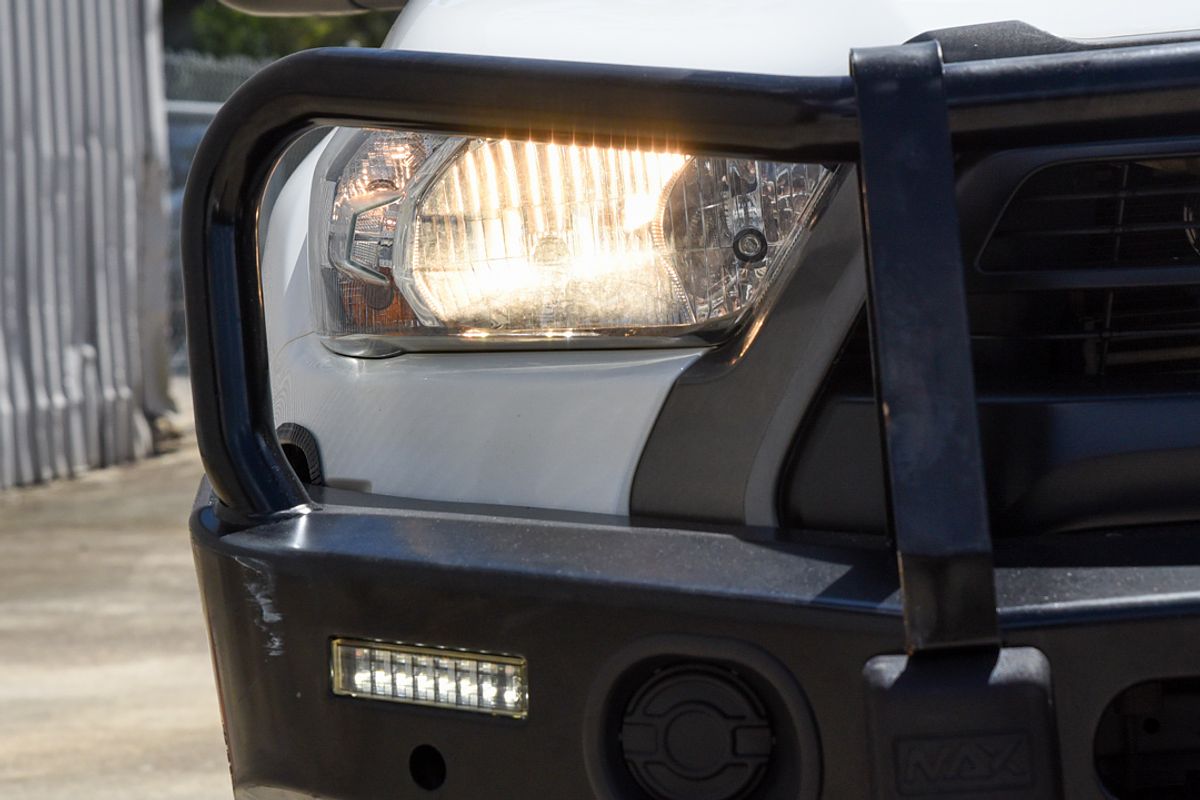 2022 Toyota Hilux SR GUN126R 4X4