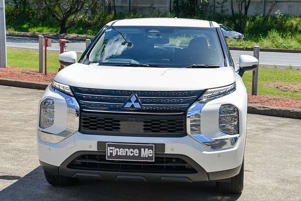 2023 Mitsubishi Outlander ES ZM thumb-2