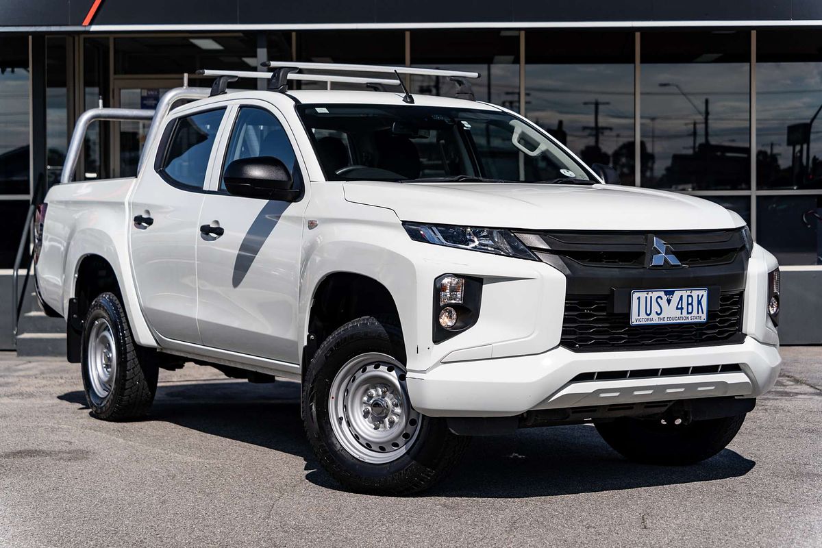 2021 Mitsubishi Triton GLX MR 4X4