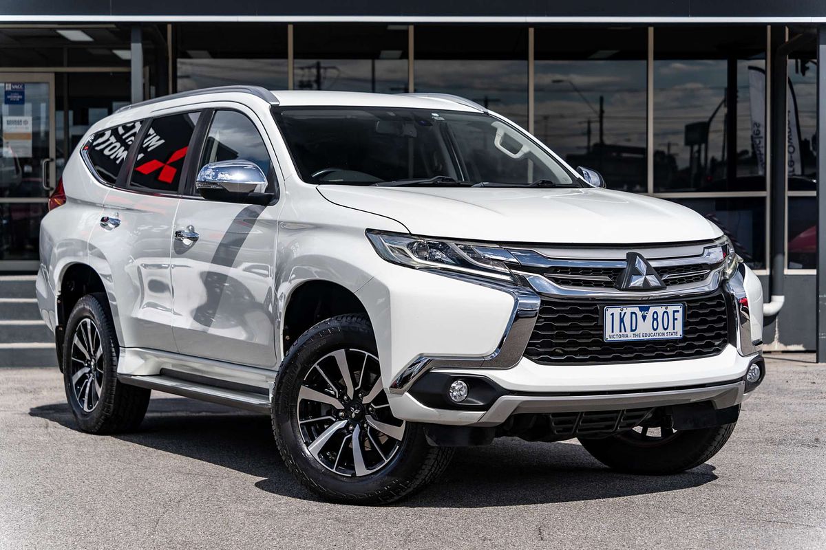 2017 Mitsubishi Pajero Sport GLS QE