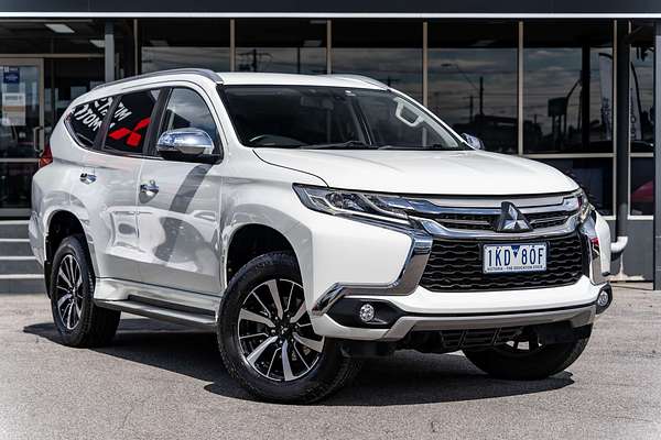 2017 Mitsubishi Pajero Sport GLS QE