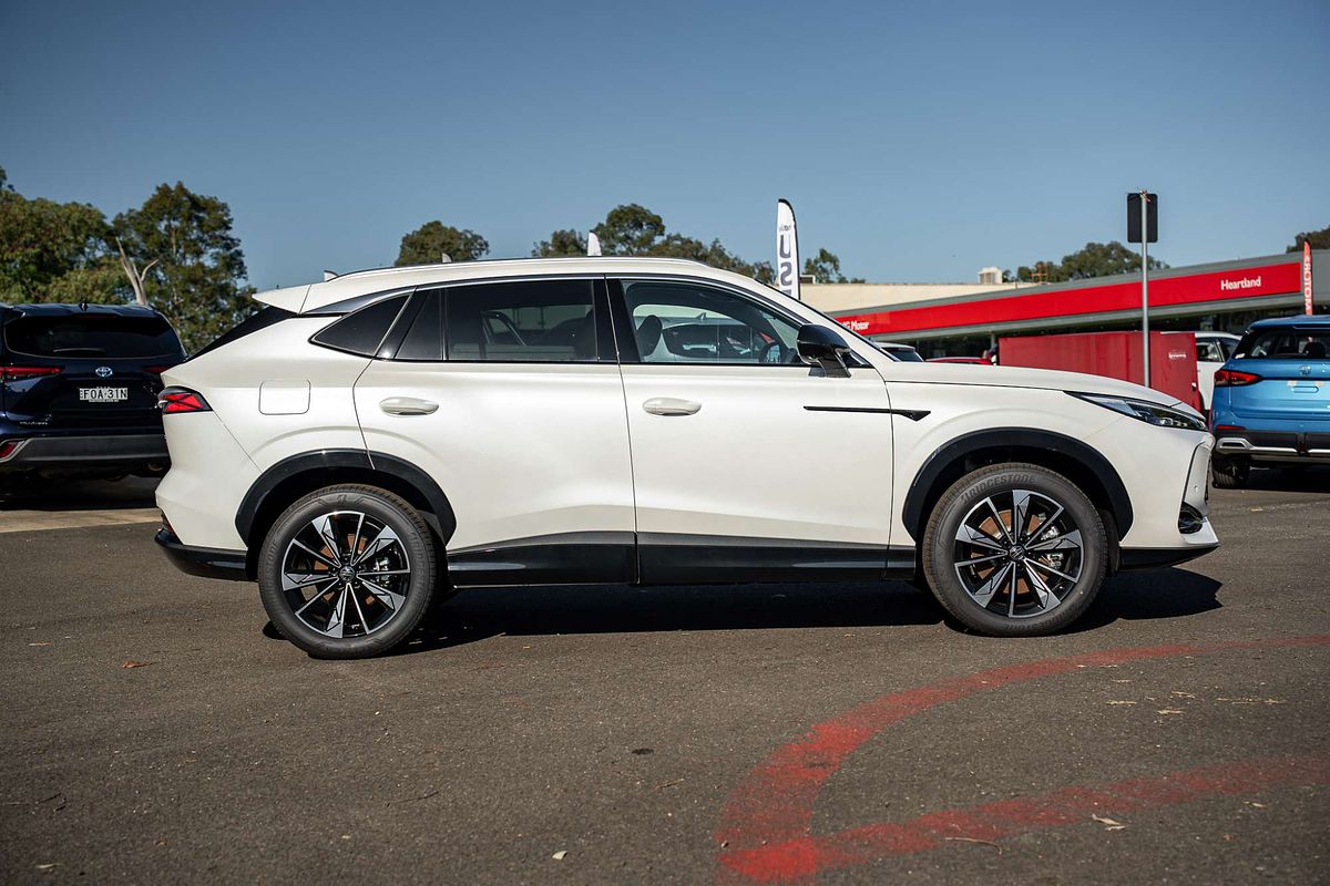 2025 MG HS Hybrid+ Essence AS33H