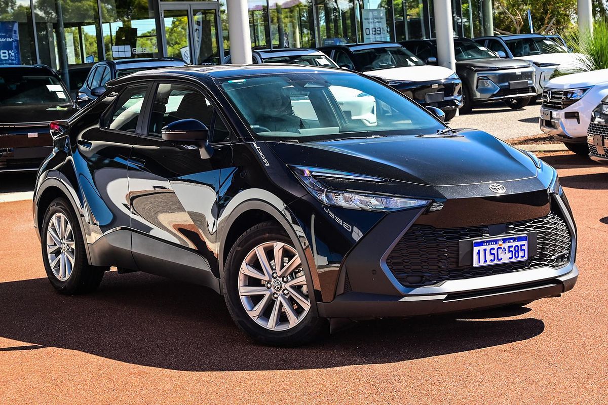 2024 Toyota C-HR GXL ZYX20R