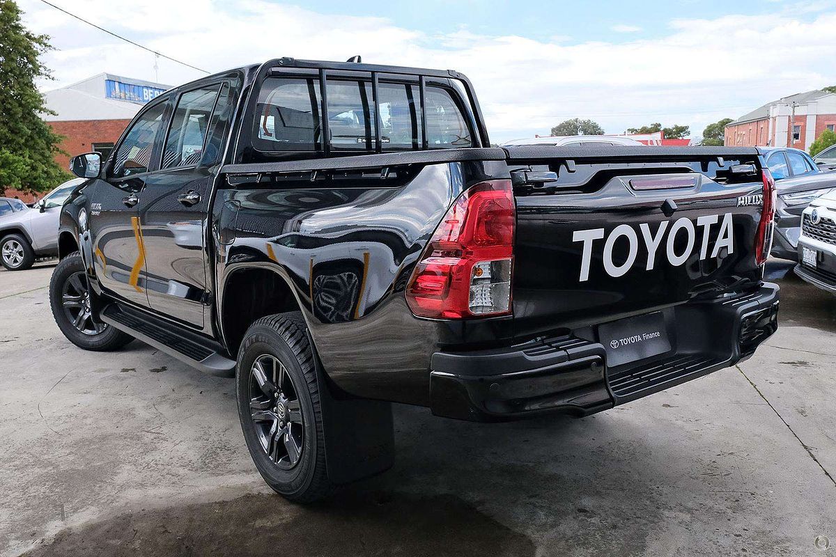 2024 Toyota Hilux SR GUN126R