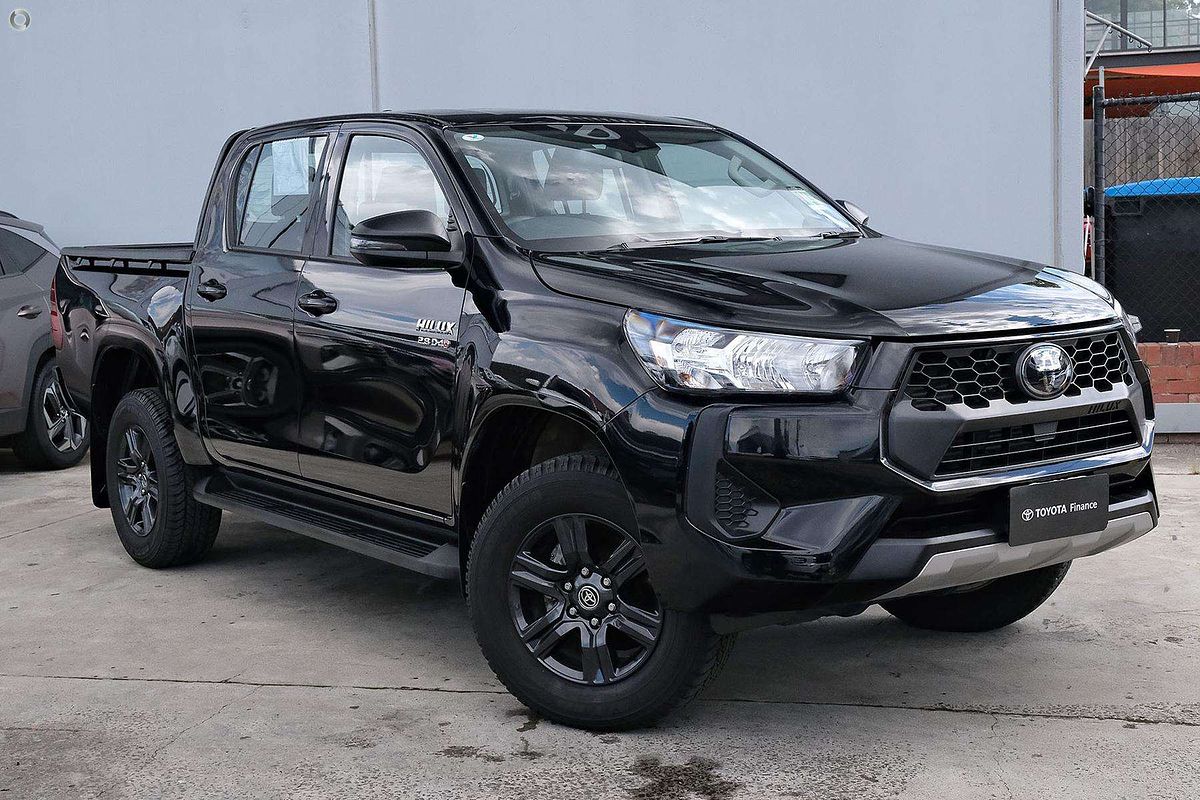 2024 Toyota Hilux SR GUN126R