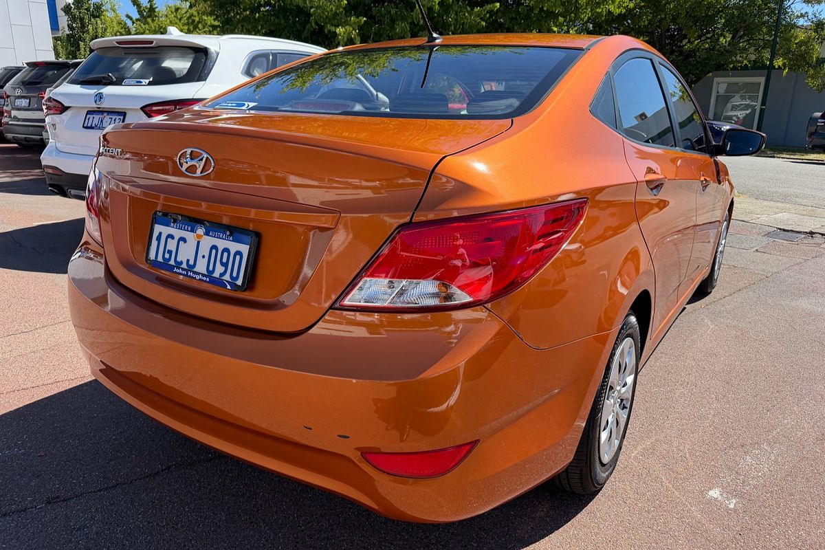 2016 Hyundai Accent Active RB4