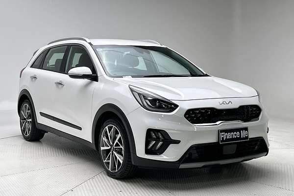 2021 Kia Niro Hybrid S DE