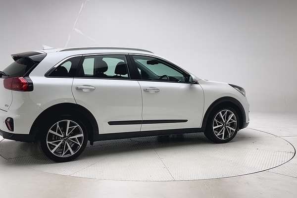 2021 Kia Niro Hybrid S DE thumb-7