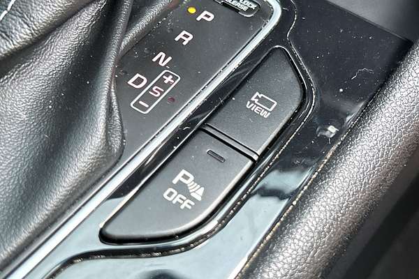 2021 Kia Niro Hybrid S DE thumb-17
