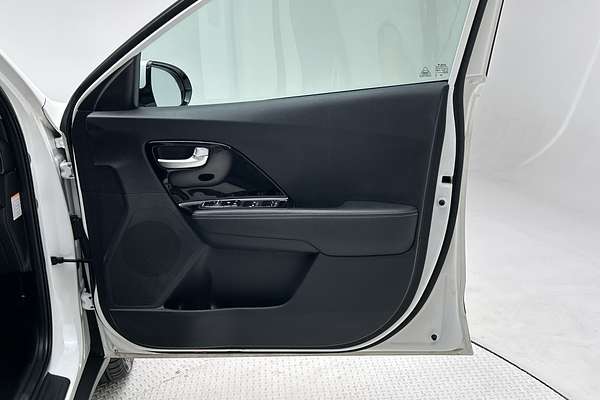 2021 Kia Niro Hybrid S DE thumb-18
