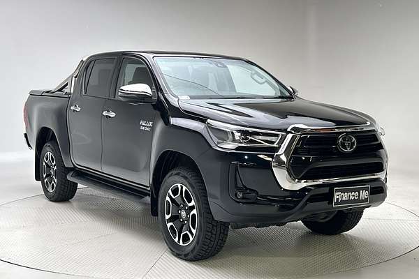 2022 Toyota Hilux SR5 GUN126R 4X4