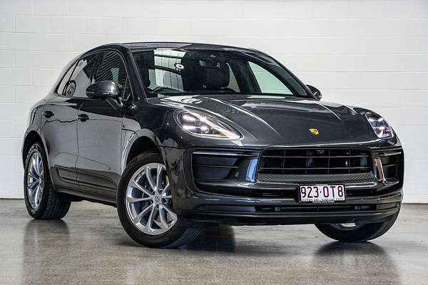 2023 Porsche Macan T 95B