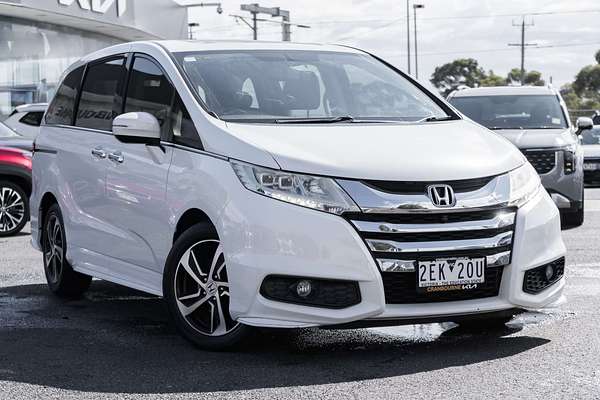 2016 Honda Odyssey VTi-L 5th Gen