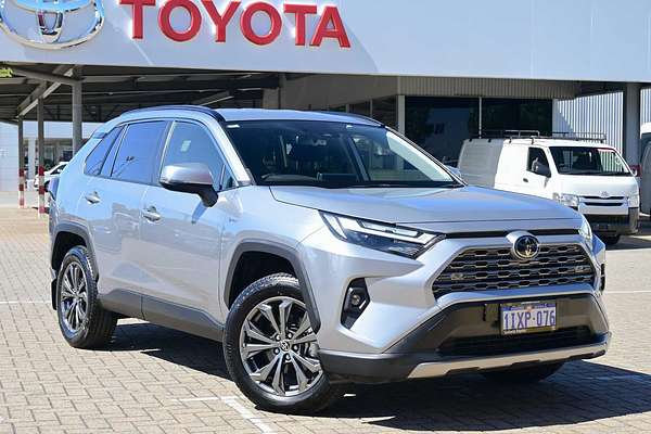 2025 Toyota RAV4 GXL AXAH54R