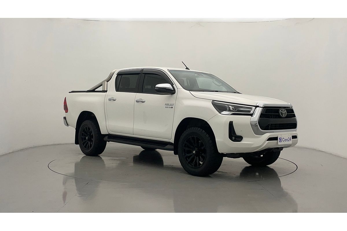 2021 Toyota Hilux SR5 (4x4) GUN126R FACELIFT 4X4