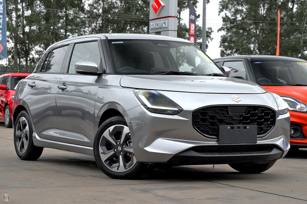 2025 Suzuki Swift Hybrid GLX UZ