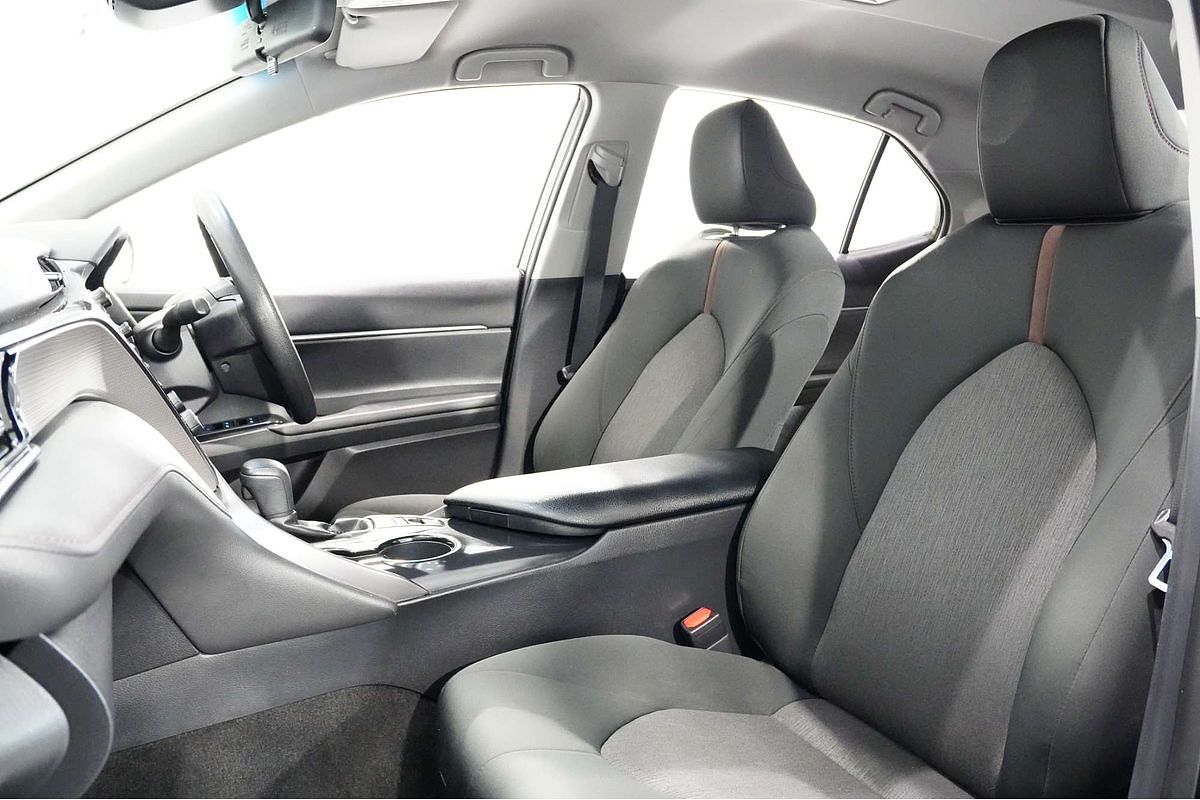 2020 Toyota Camry Ascent AXVH71R