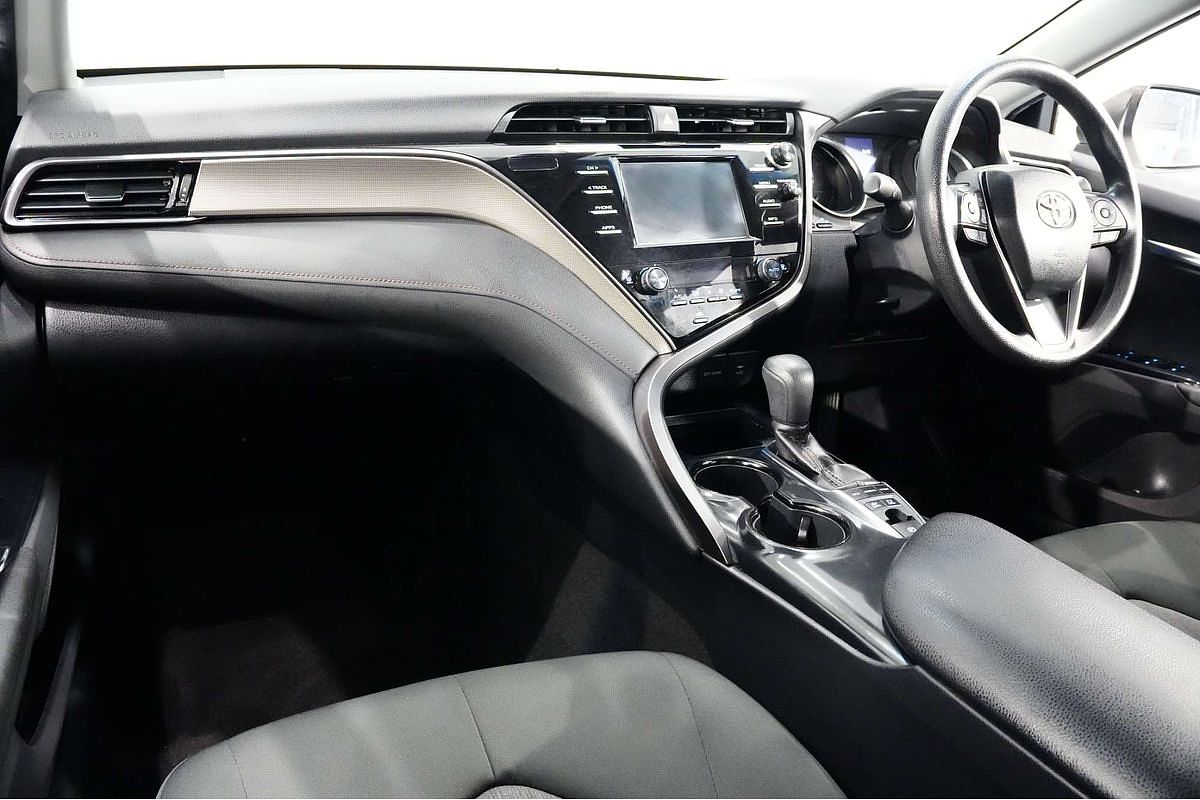 2020 Toyota Camry Ascent AXVH71R