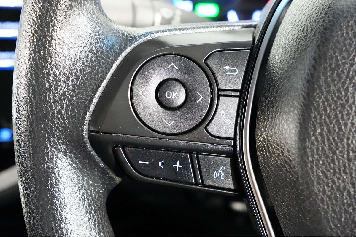 2020 Toyota Camry Ascent AXVH71R